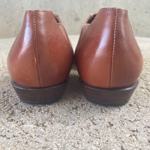 VIA SPIGA LEATHER WOMEN'S POINTED TOE CUT-OUT FLATS TAN SIZE 5.5 - Picture 7 of 13